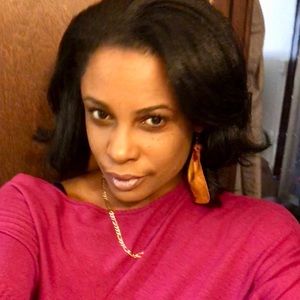 Meet your Posher, Farrah